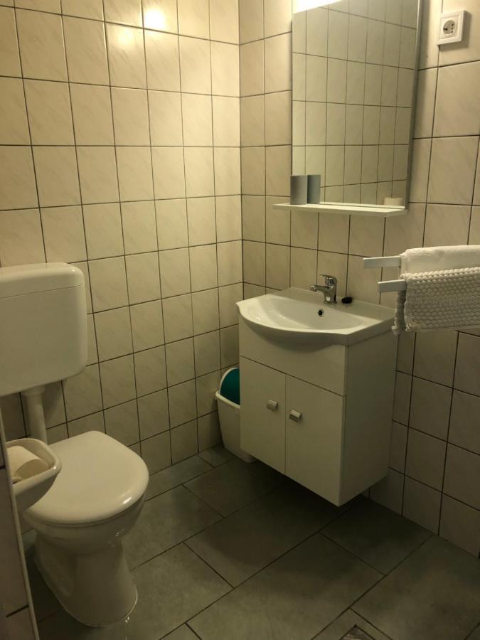 Tisza-Kert Apartmanok Тісафюред Екстер'єр фото